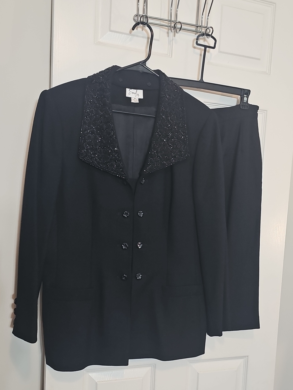 Emily 100% Wool Skirt Suit Removable Beaded Collar Vintage Size 16